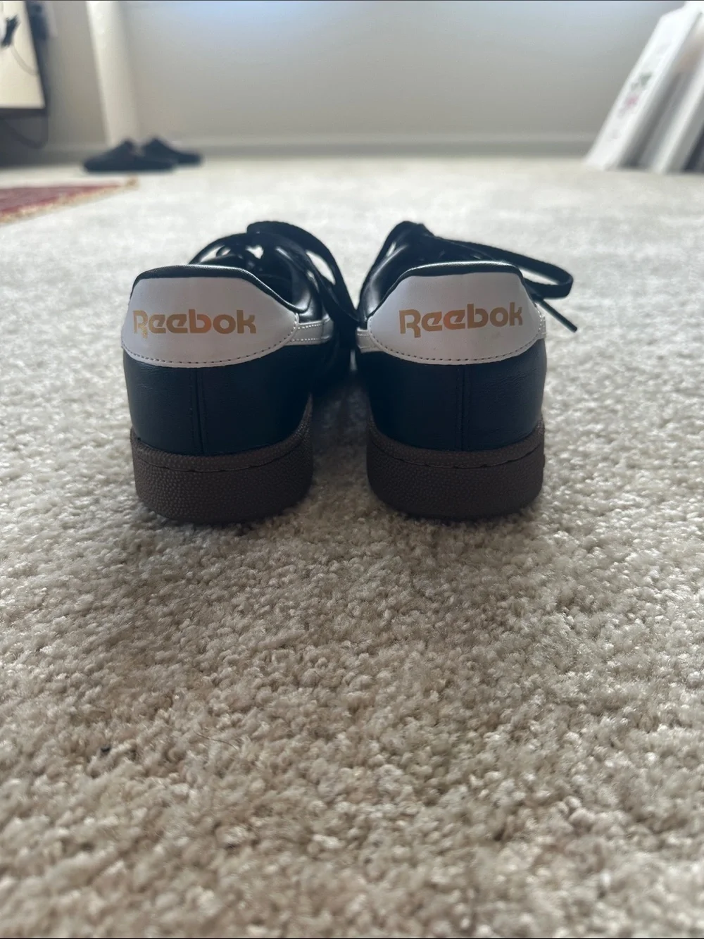 Reebok Classic Men's Black Leather Sneakers